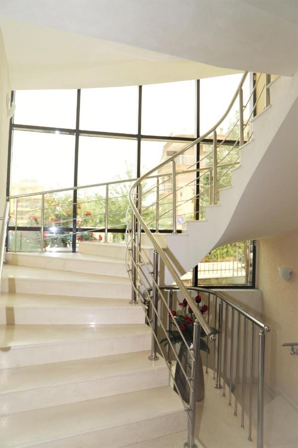 Petrov Family Hotel Nesebar Exterior photo
